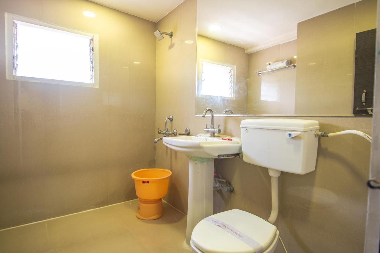 Morya Regency Hamidia Road Hotell Bhopal Exteriör bild