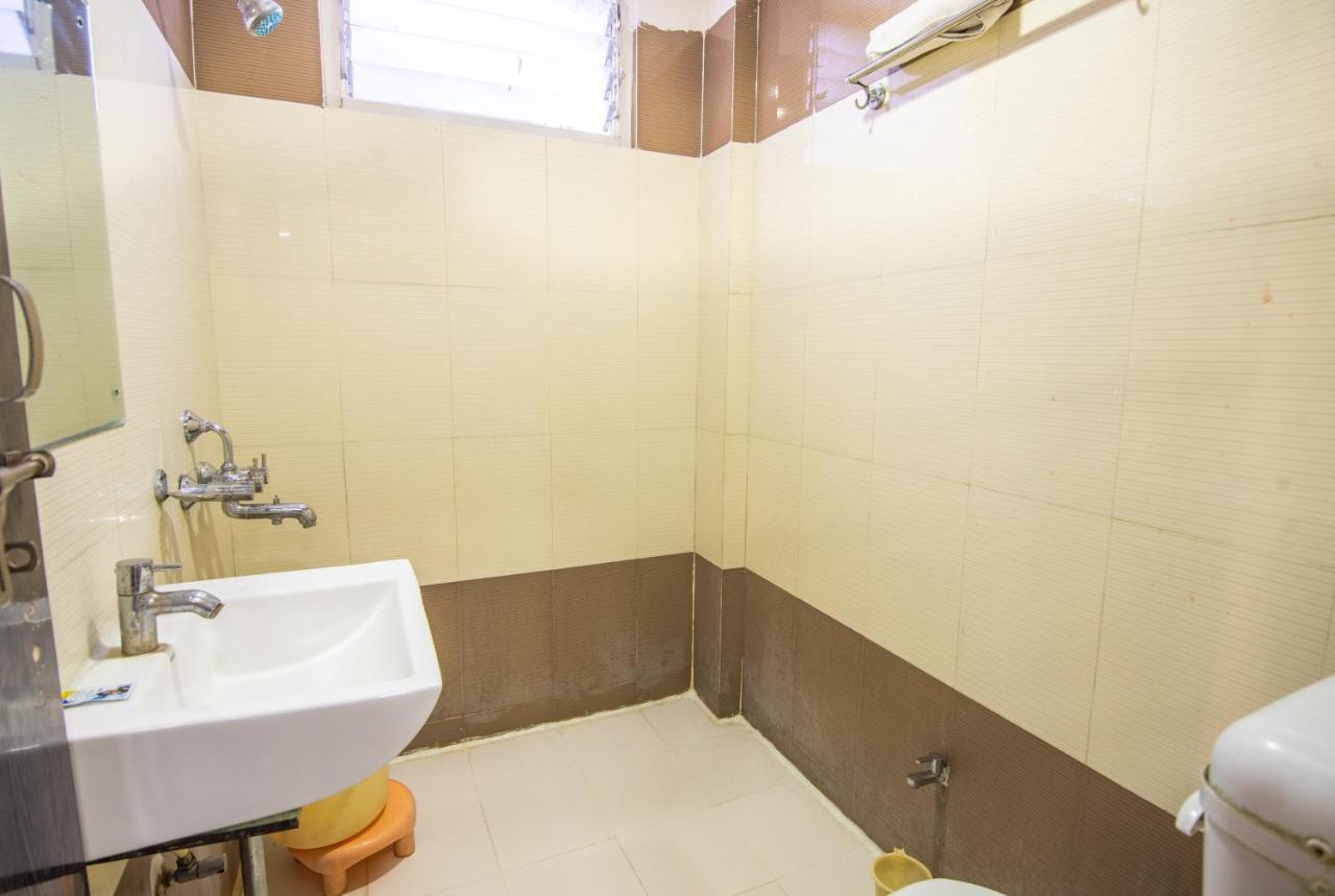 Morya Regency Hamidia Road Hotell Bhopal Exteriör bild