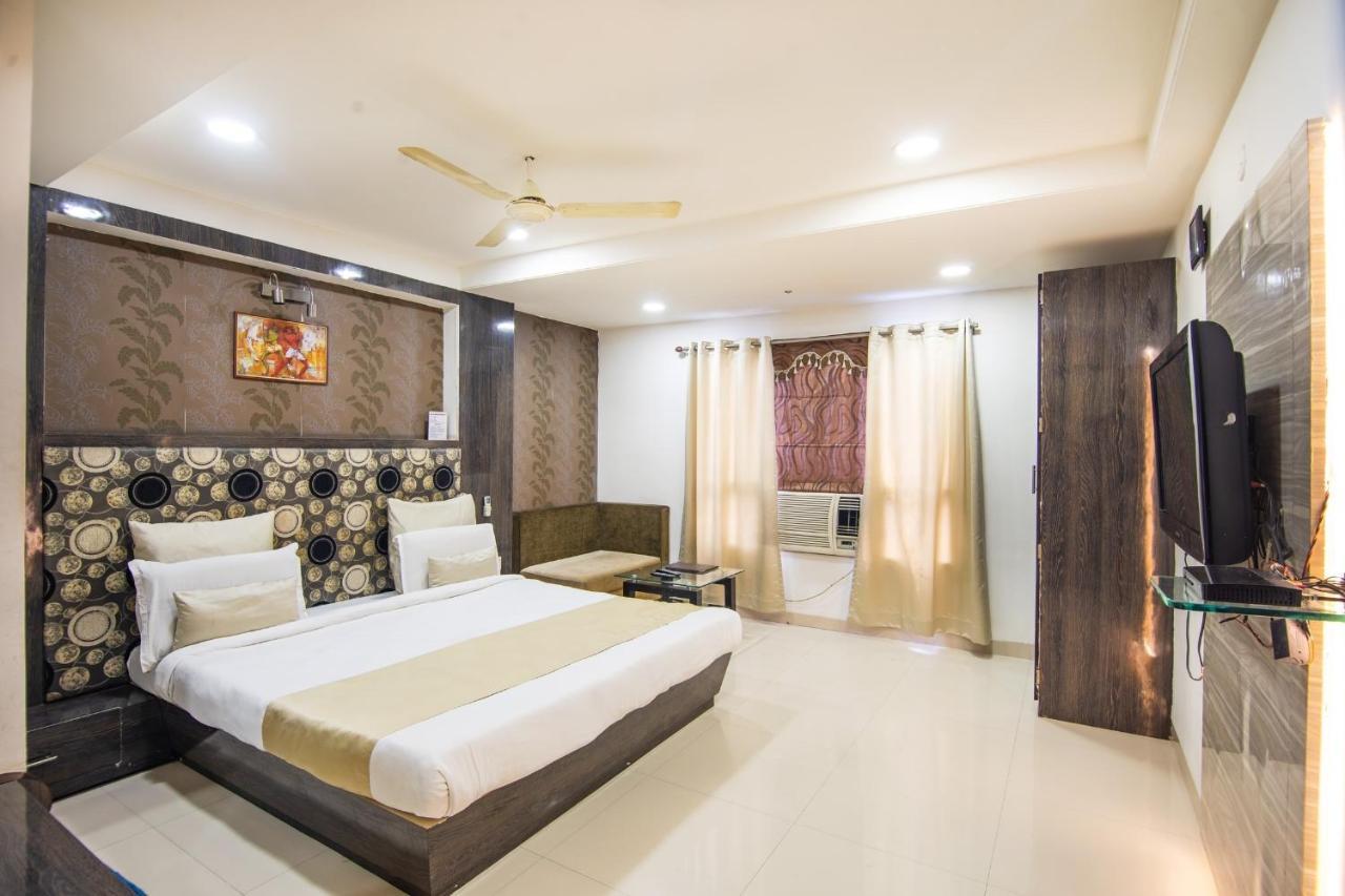Morya Regency Hamidia Road Hotell Bhopal Exteriör bild