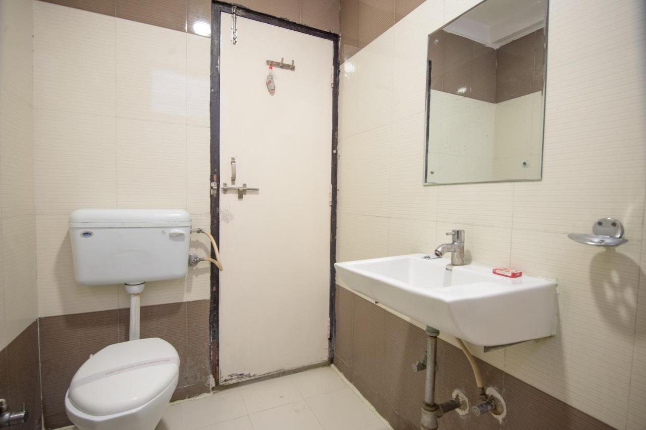Morya Regency Hamidia Road Hotell Bhopal Exteriör bild